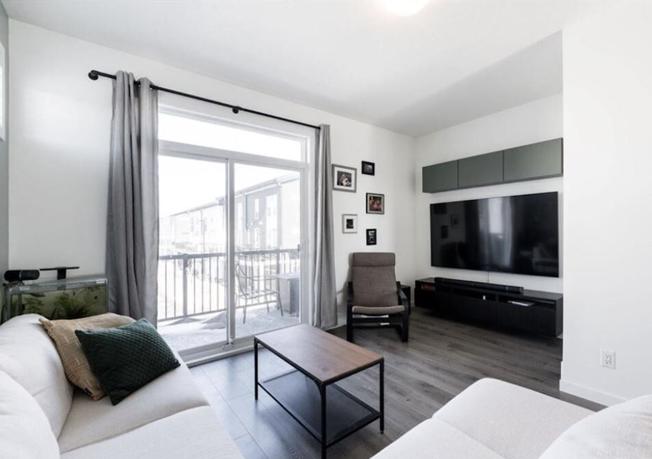 2416 210 Ave Se - Photo 7 of 25