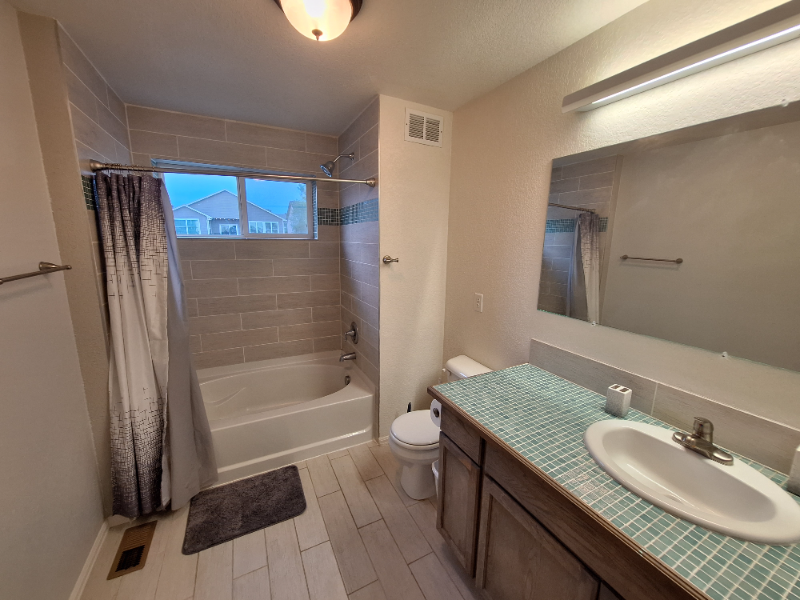 2507 Lynnhaven Ln - Photo 4 of 11