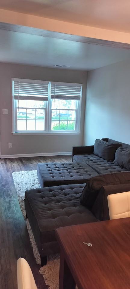 6354 Old Pineville Rd #F - Photo 3 of 6