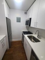 401 E 88th St #12C - Photo 1 of 1