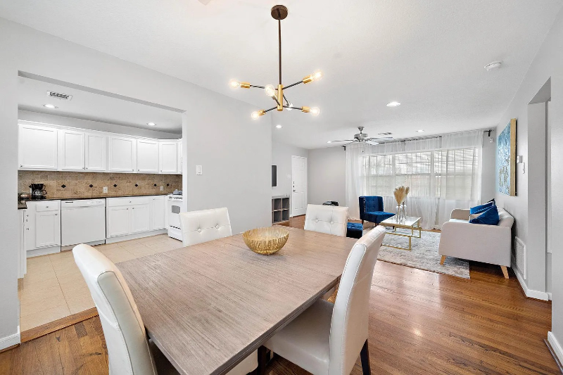 3237 Rosedale St #4 - Photo 3 of 14