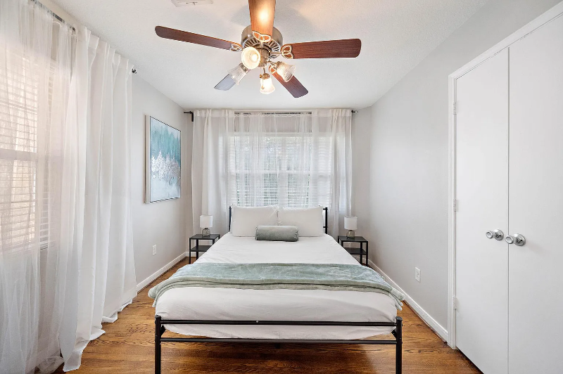 3237 Rosedale St #4 - Photo 7 of 14