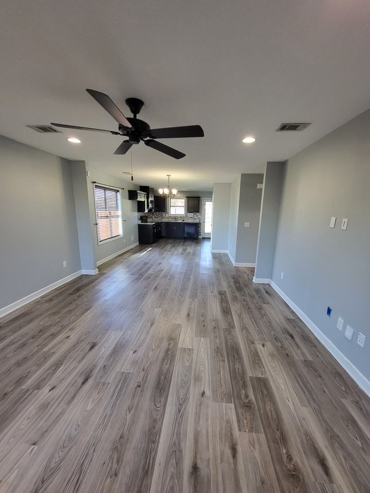 162 Wexford Way - Photo 4 of 20