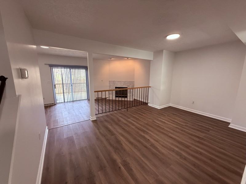 2916 Carlyle Ct - Photo 7 of 32