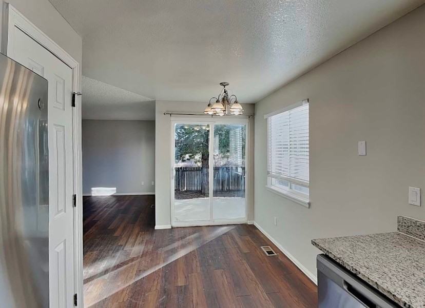 11029 Benton St #2B - Photo 6 of 9