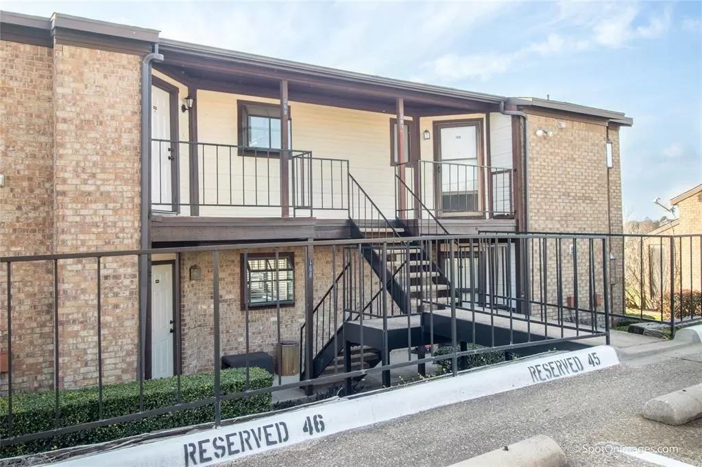 267 Henry M Chandler Dr #267 - Photo 7 of 8