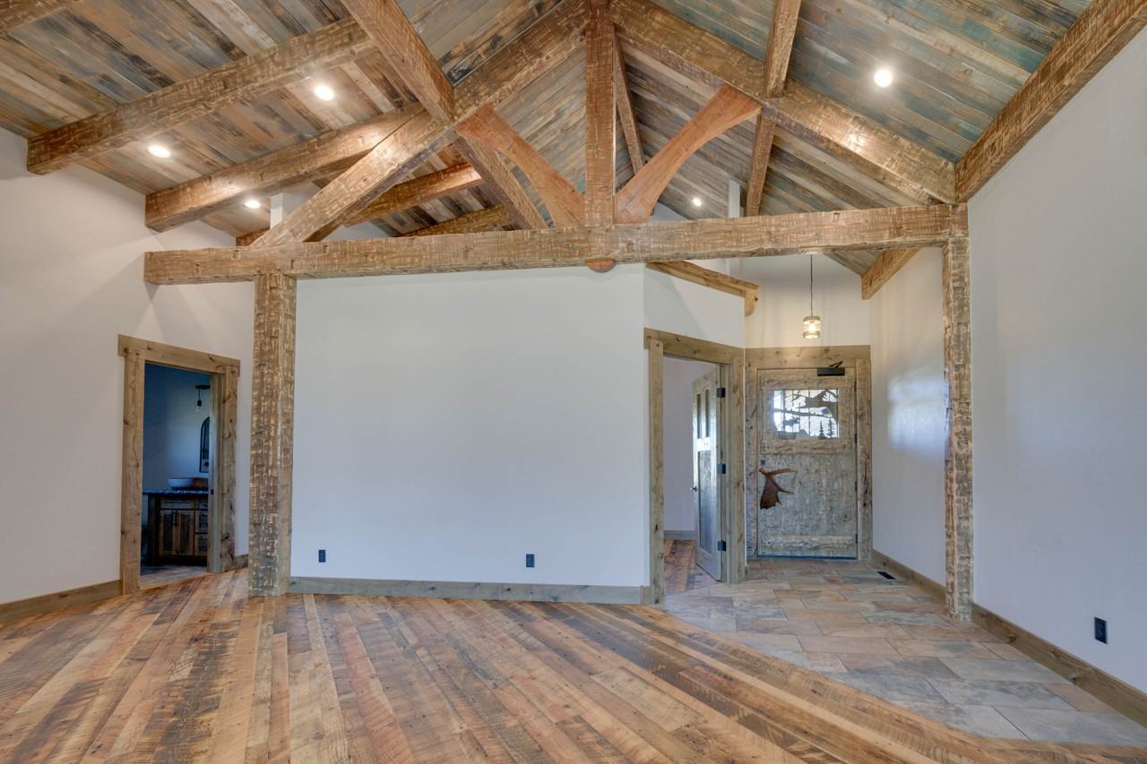 5289 Gabriels Way - Photo 4 of 14