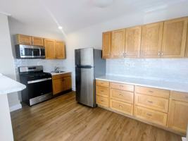 featured image of 110 Franklin St #2