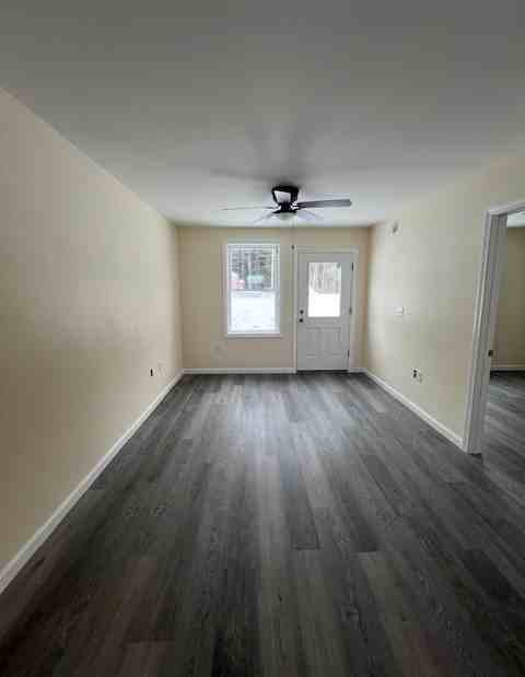 4 Boulder Dr #B - Photo 6 of 10