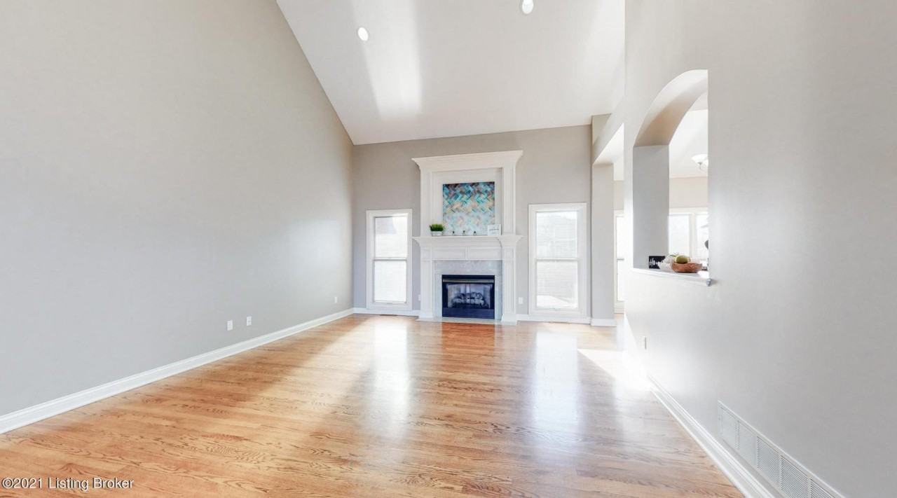 402 Willow Creek Dr - Photo 6 of 12