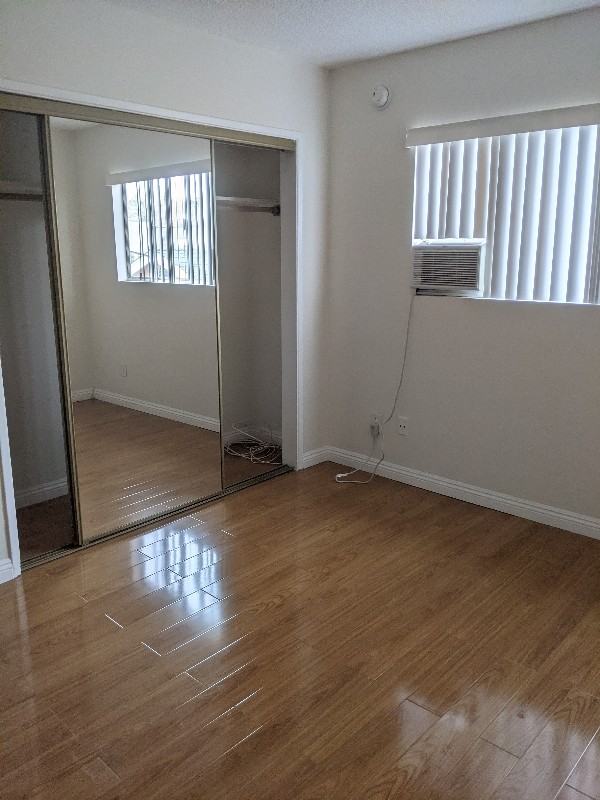 6650 Beck Ave - Photo 3 of 14