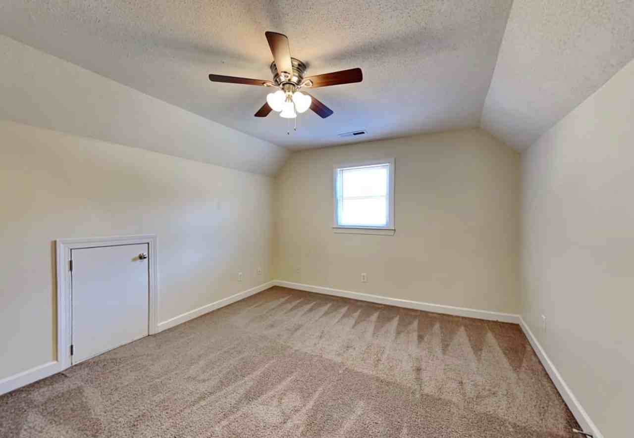 3612 Ladywood Ct - Photo 7 of 9