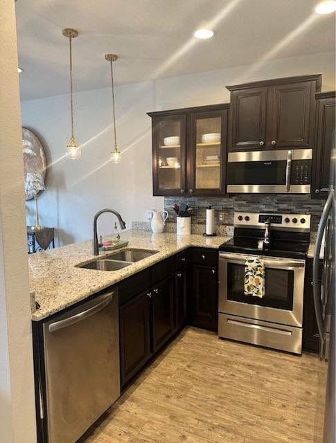 8825 Brown Pelican Cir - Photo 2 of 11