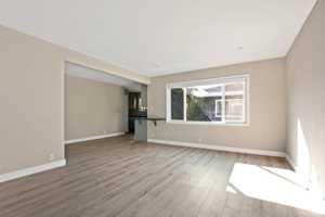 featured image of 858 3rd St