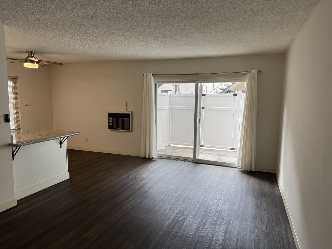 1001 N Altadena Dr #1 - Photo 3 of 6