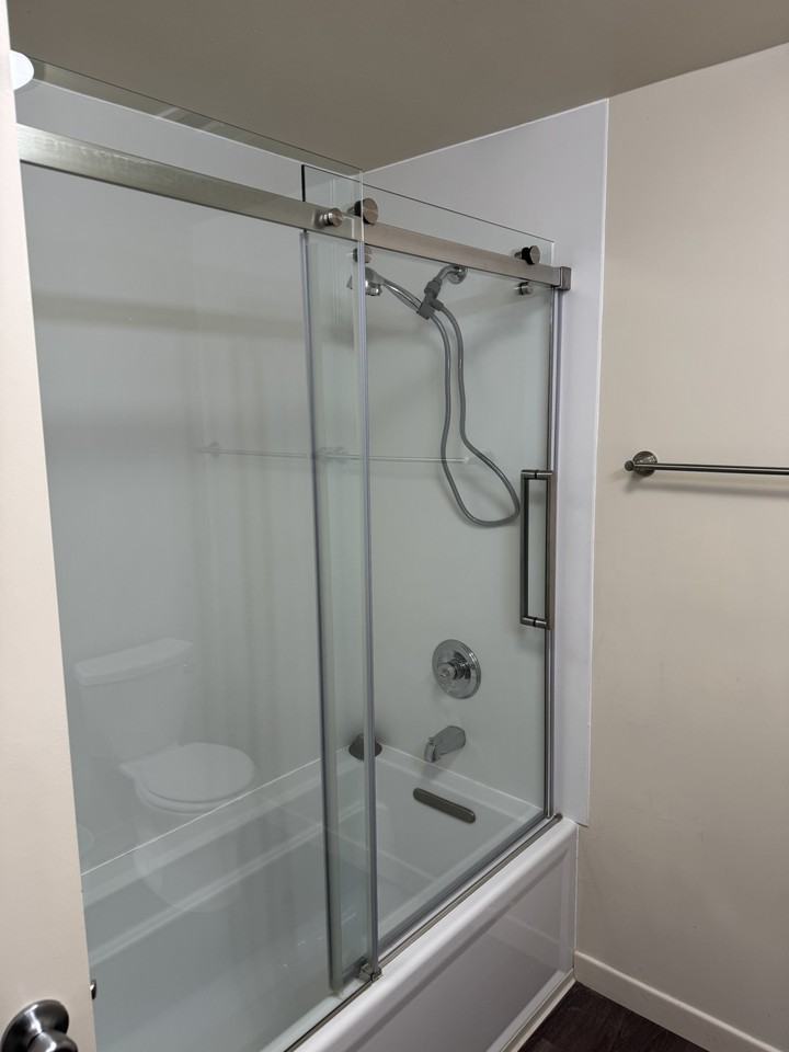 1001 N Altadena Dr #1 - Photo 5 of 6