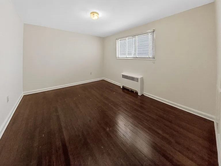 810 Kennedy St Nw #302 - Photo 7 of 12