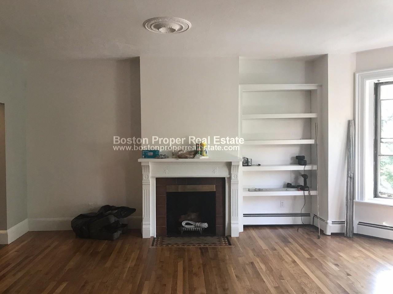 114 Saint Botolph St #2 - Photo 5 of 12