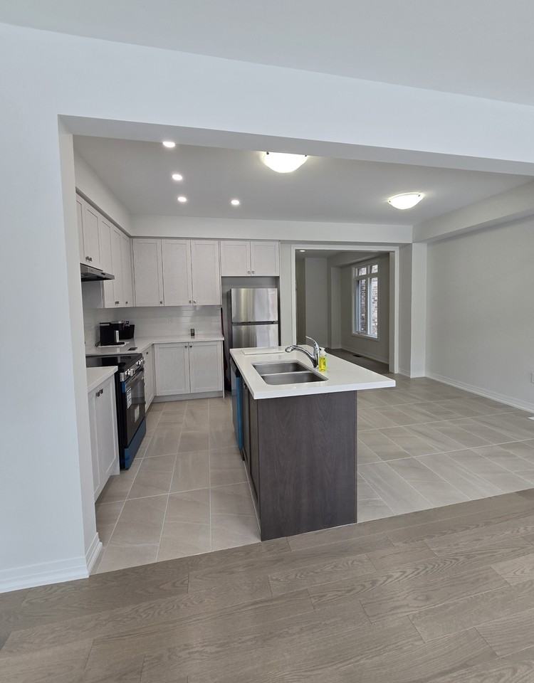 45 Auckland Dr - Photo 2 of 25