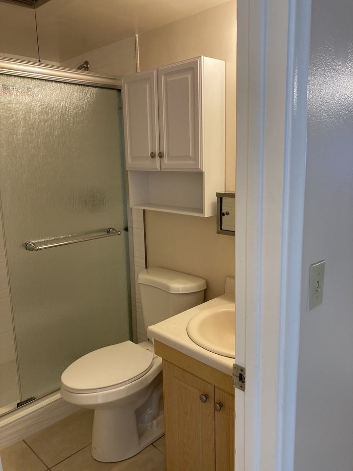 203 E Lantana Rd #2 - Photo 6 of 7