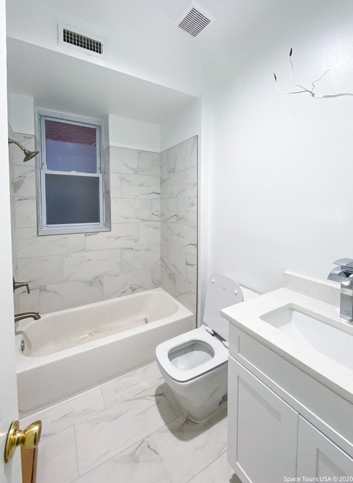 1312 Park Rd Nw #2 - Photo 4 of 15