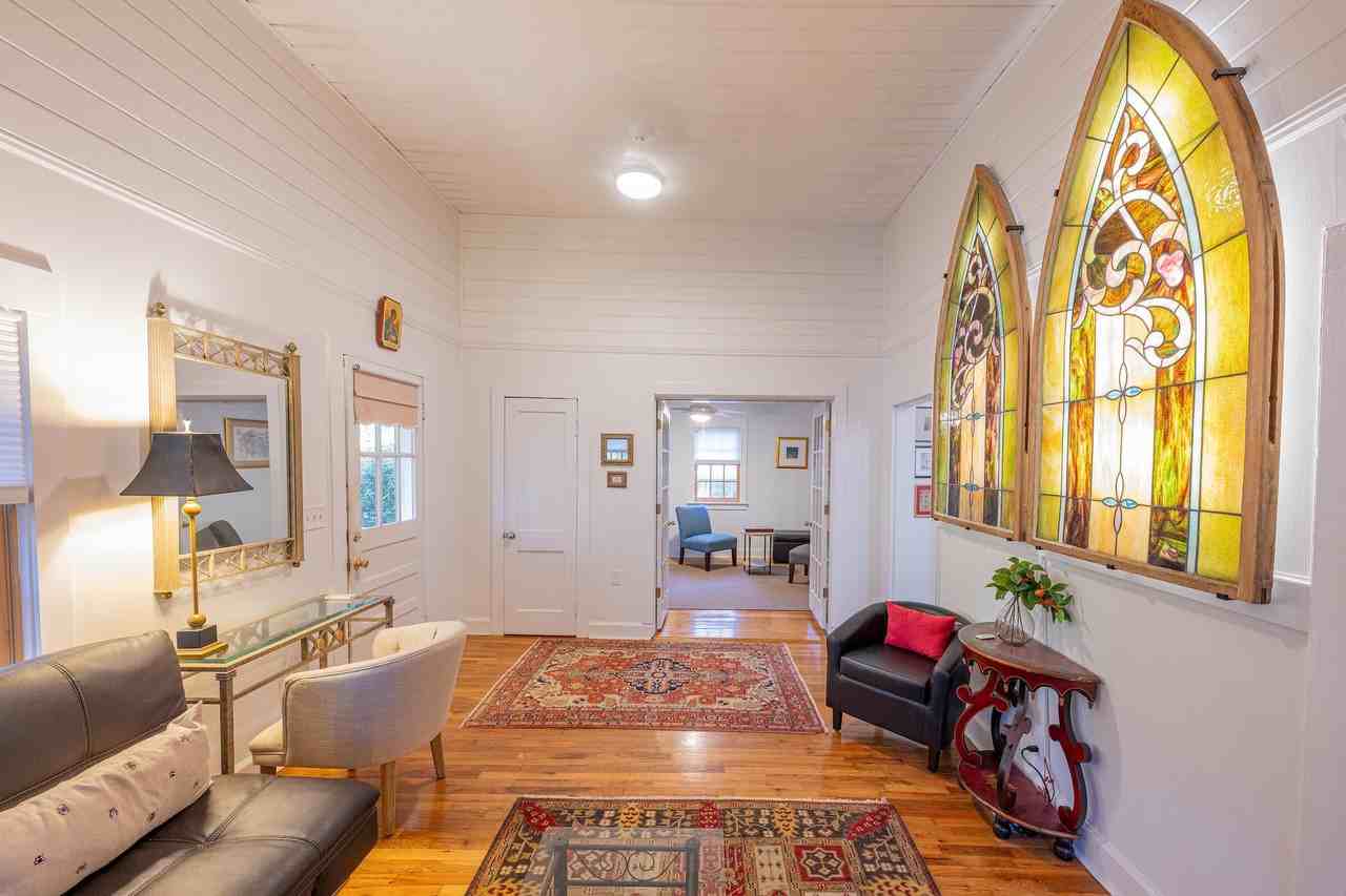 566 Newberry St Sw - Photo 5 of 16