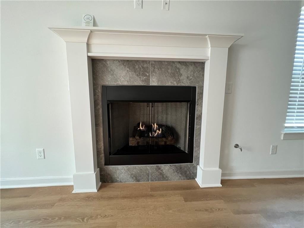 590 N Cresswell Dr - Photo 4 of 18