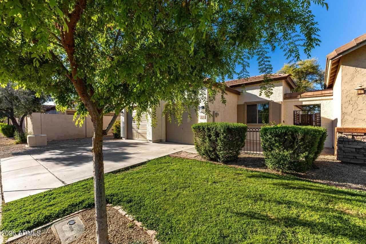 3094 E Stottler Dr - Photo 3 of 25