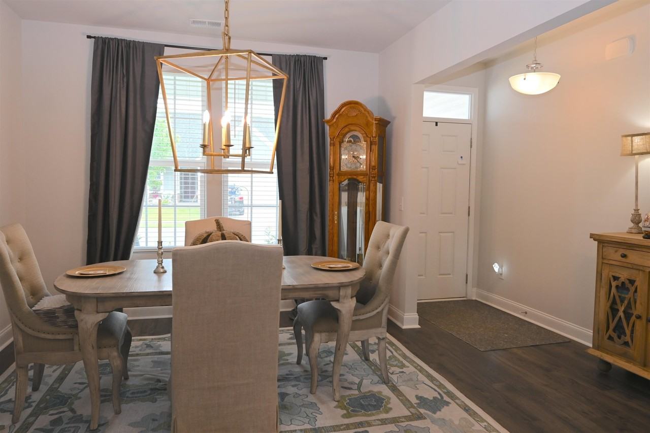 2464 Campton Loop - Photo 2 of 23