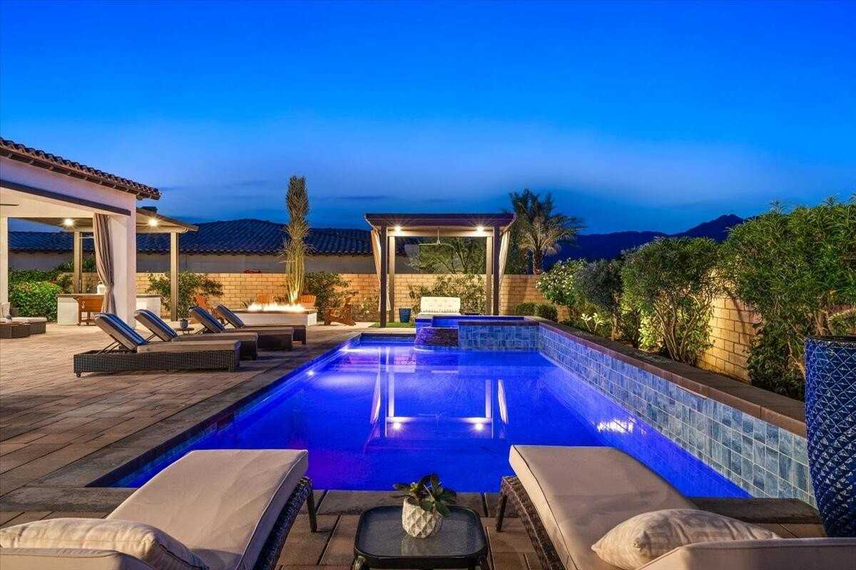 54770 Cavalcade Ct - Photo 4 of 50