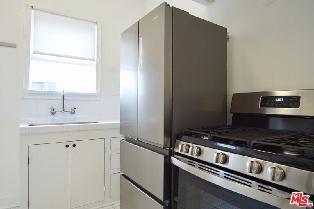 1532 Rosalia Rd Unit 3/4 - Photo 7 of 17