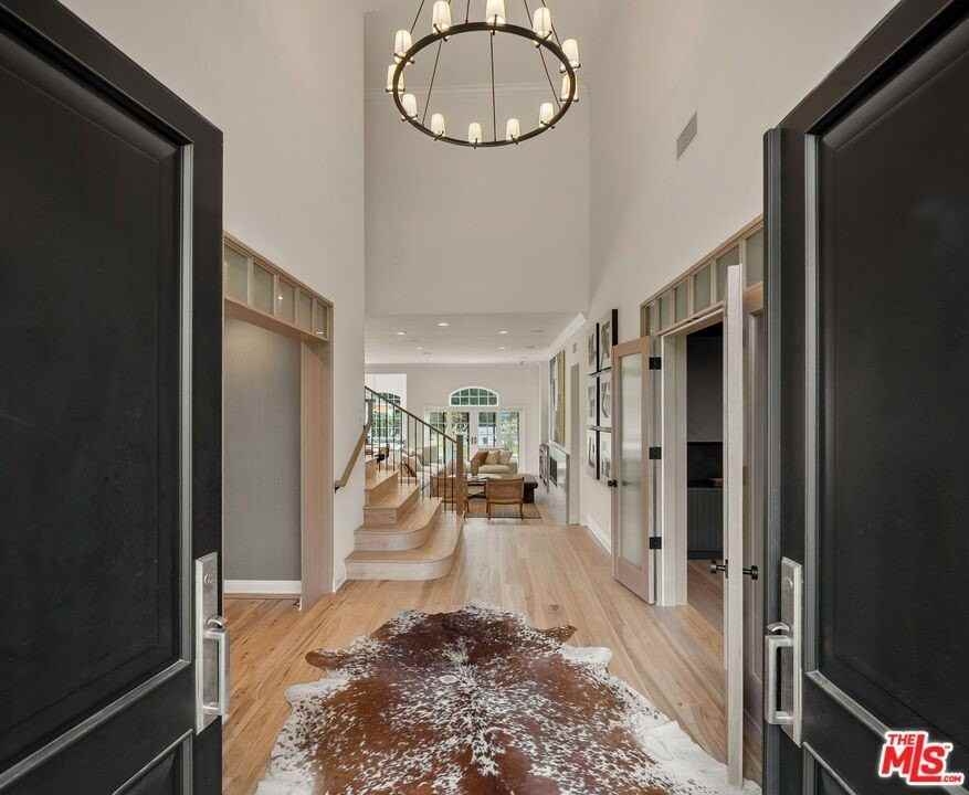 280 Homewood Rd - Photo 5 of 50