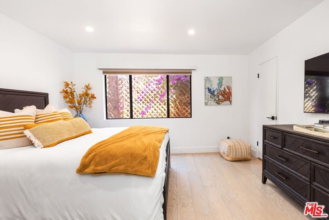 29231 Heathercliff Rd Apt 2 - Photo 5 of 26