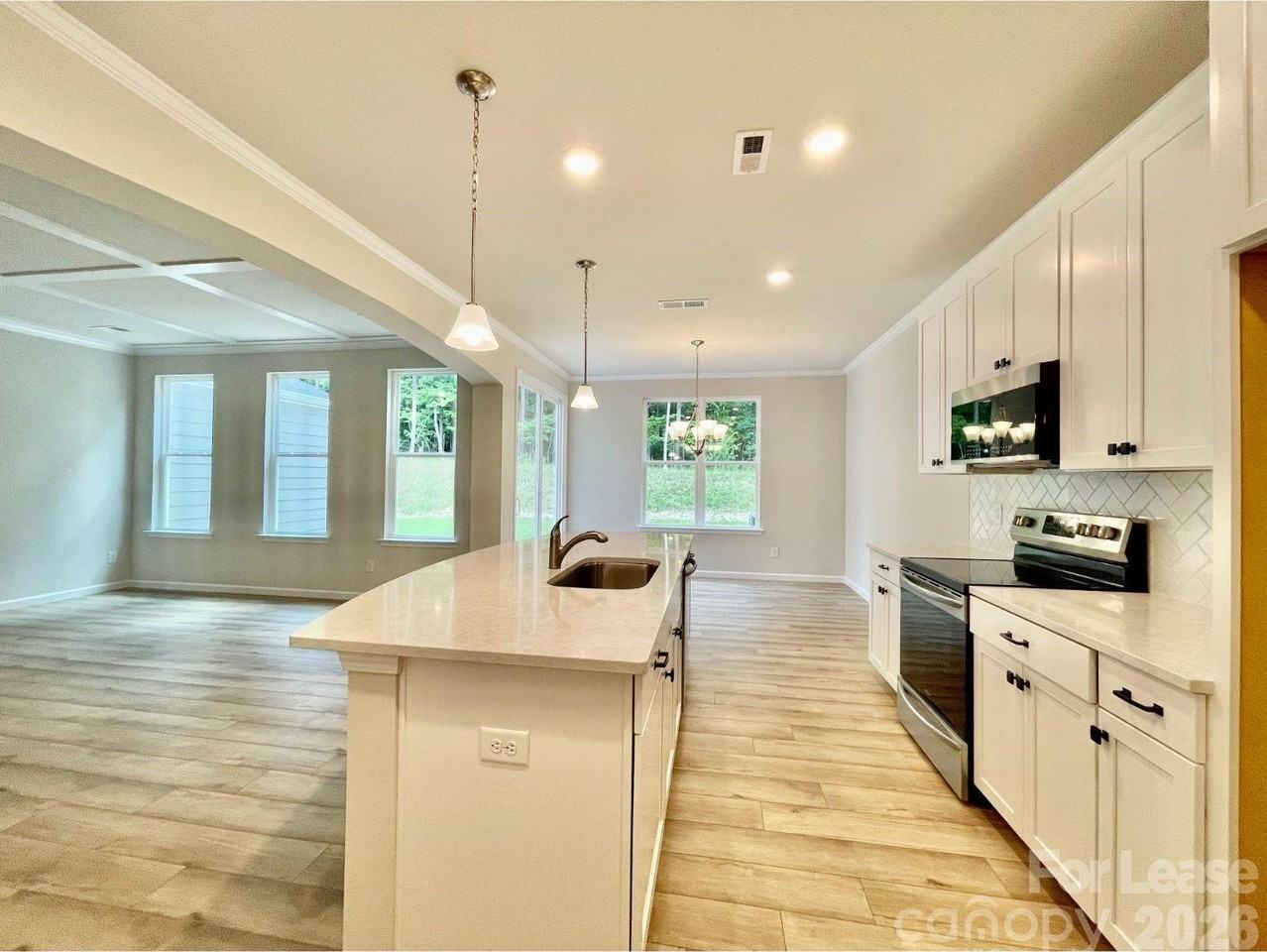 8234 Merryvale Ln - Photo 5 of 26