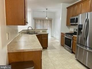 74 Hoover Ave - Photo 7 of 38