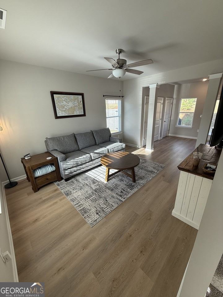 108 Hidden Hills Dr - Photo 2 of 12