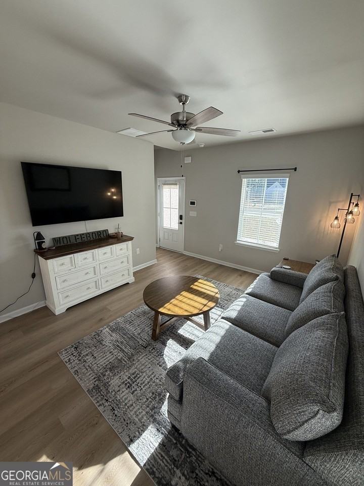 108 Hidden Hills Dr - Photo 3 of 12