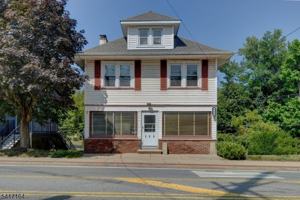 featured image of 120 Newark Pompton Tpke #UP