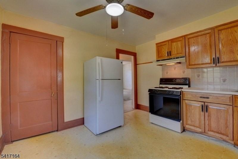 120 Newark Pompton Tpke #UP - Photo 5 of 6