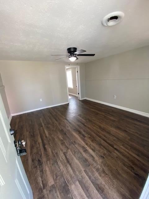 244 Warnock St - Photo 3 of 19