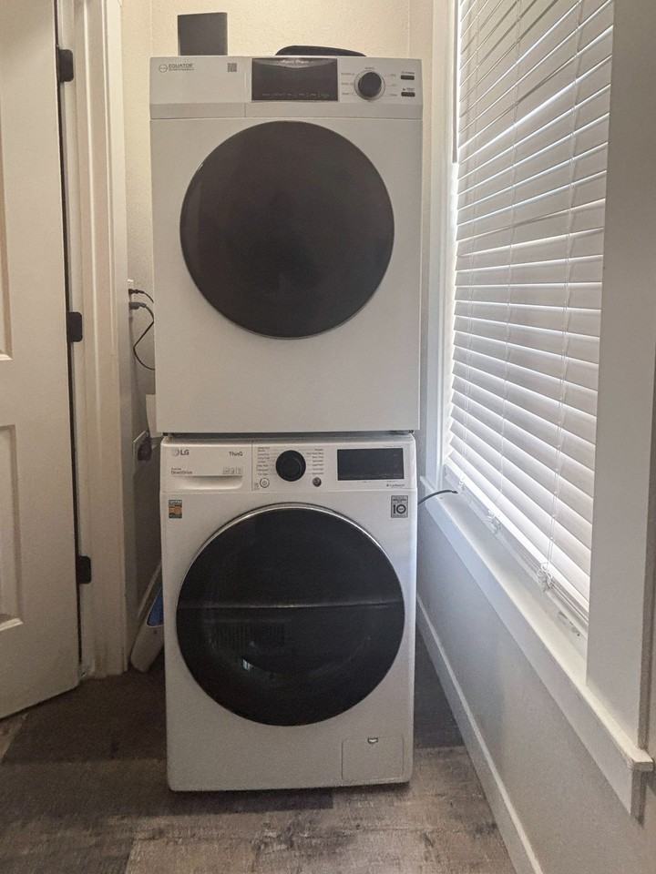 Bonfoy Ave - Photo 4 of 10