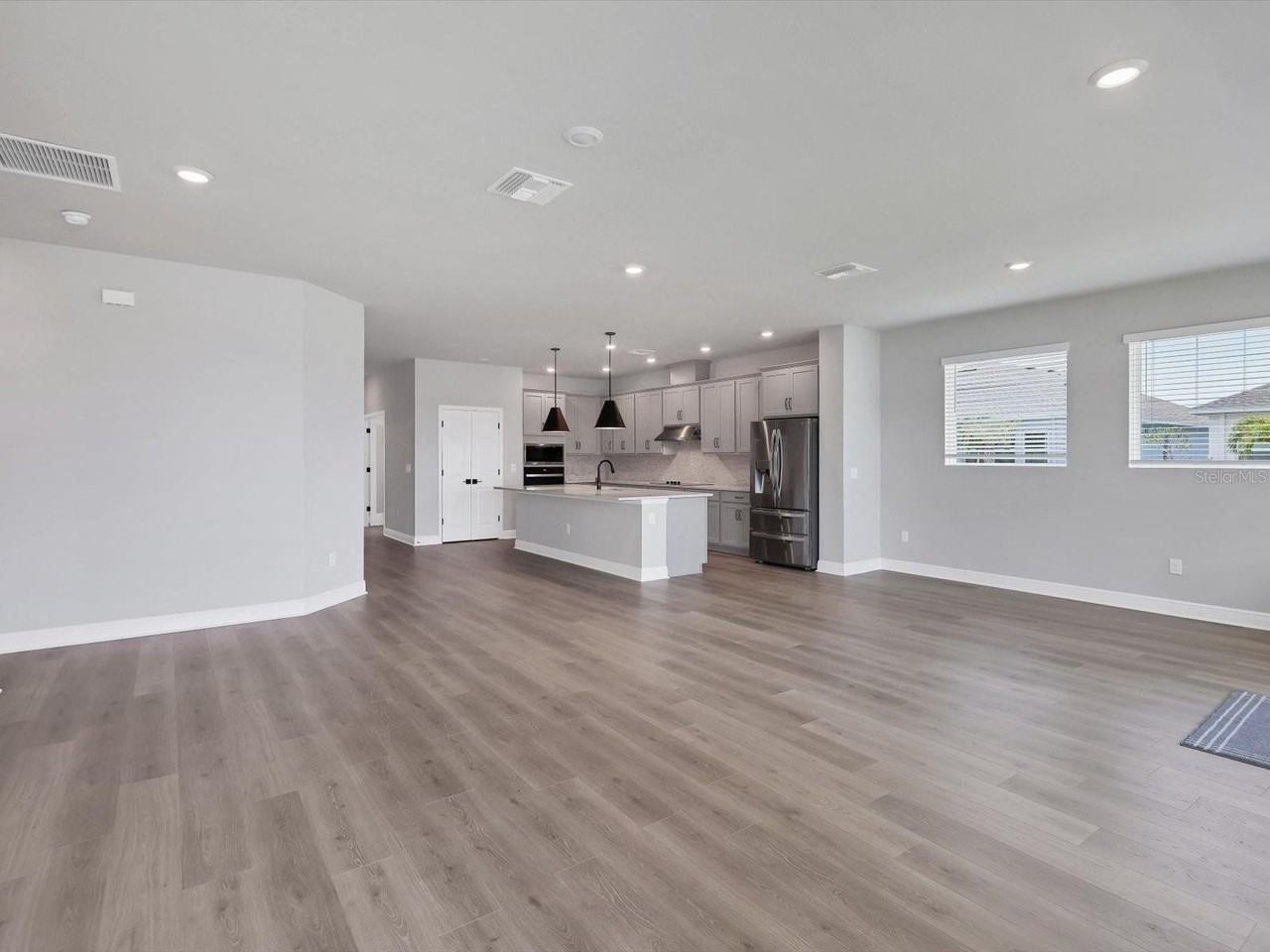 11991 Richmond Trl - Photo 7 of 31