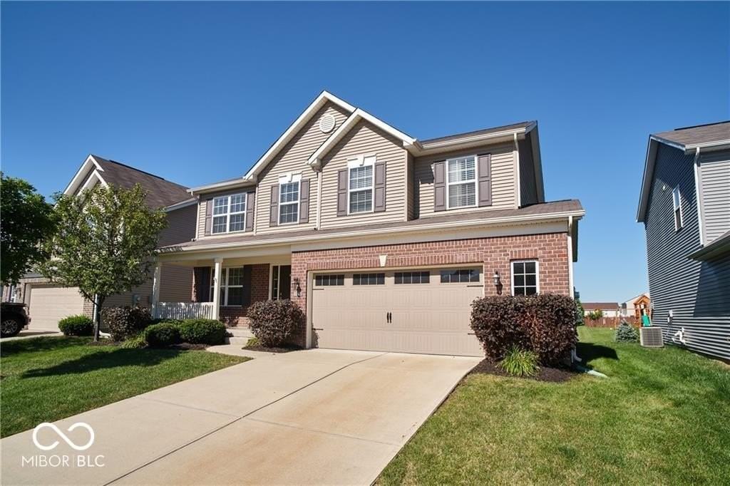 13912 Luxor Chase - Photo 2 of 50