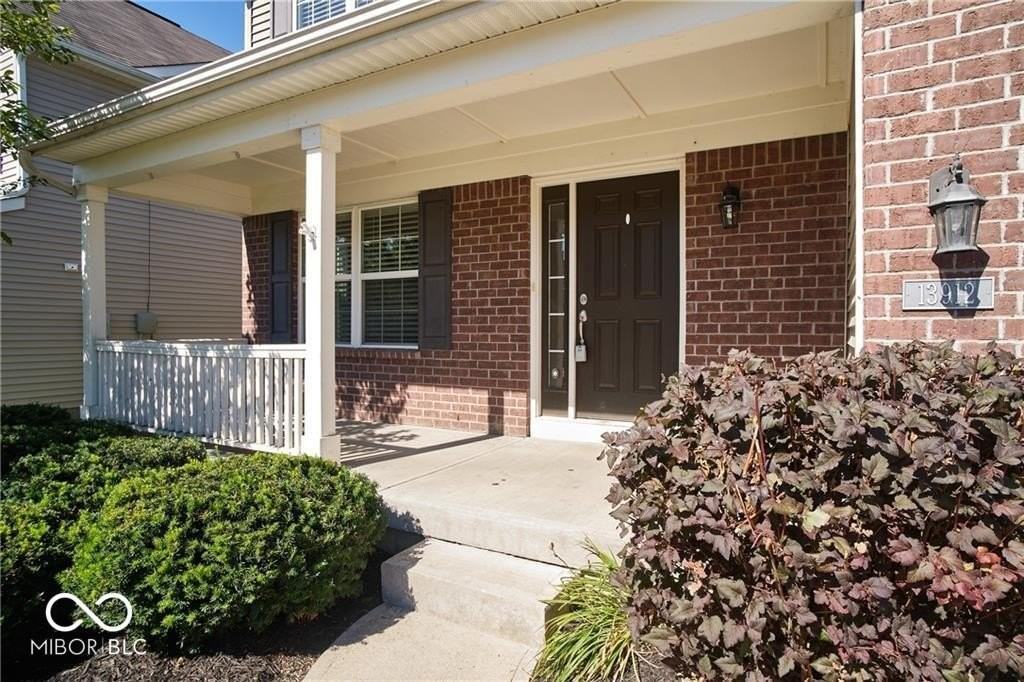 13912 Luxor Chase - Photo 5 of 50