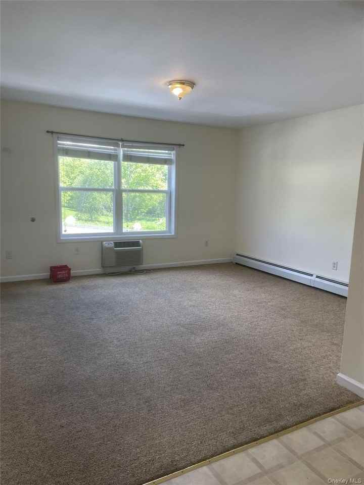 696 South St Apt 1 - Photo 2 of 8