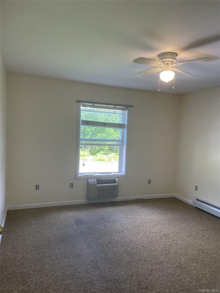 696 South St Apt 1 - Photo 4 of 8