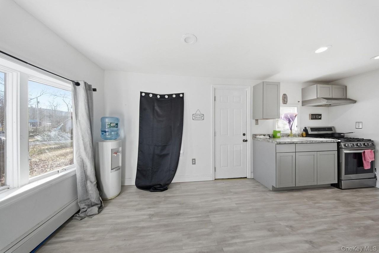 4 Old Rd - Photo 7 of 16