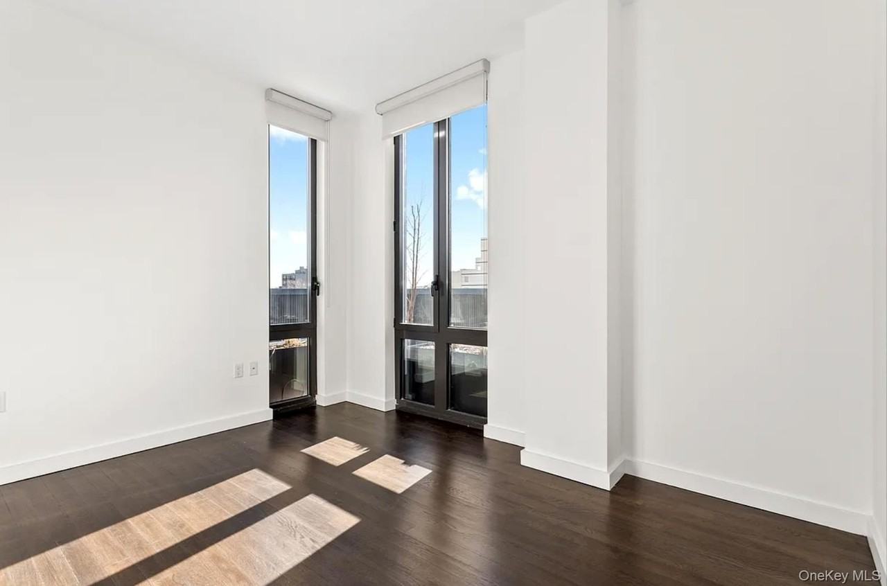 3740 27th St #7C - Photo 3 of 11