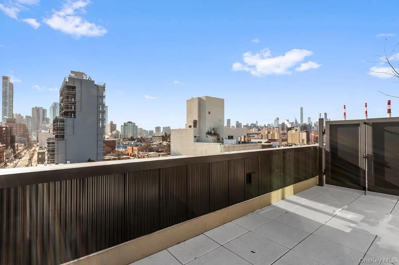 3740 27th St #7C - Photo 6 of 11