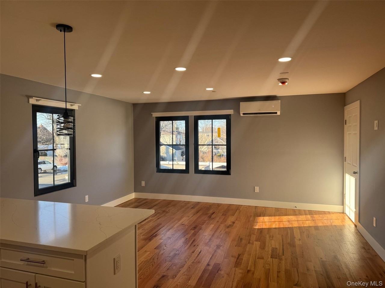 1035 Montauk Hwy #6 - Photo 2 of 4